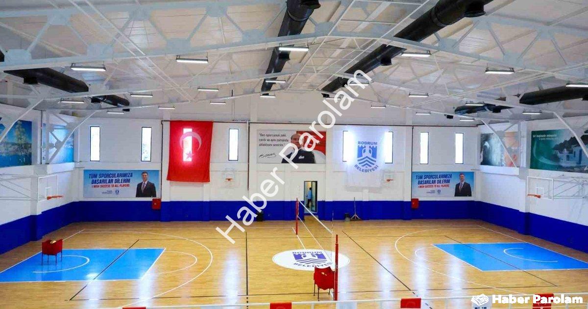 "Bodrum Gündoğan'ın Yeni Yaşam Merkezi: Serbay Ilıcak Kültür ve Spor Kompleksi Açıldı" başlıklı habe