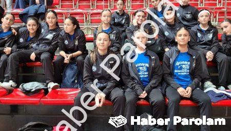 Yalıkavakspor Gençlerinden Mevlana Turnuvası’nda Farklı Galibiyet