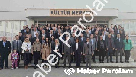 Efeler’de ‘Eğitim Yöneticileri Okuyor’ Projesinde Yeni Sayfa Açıldı