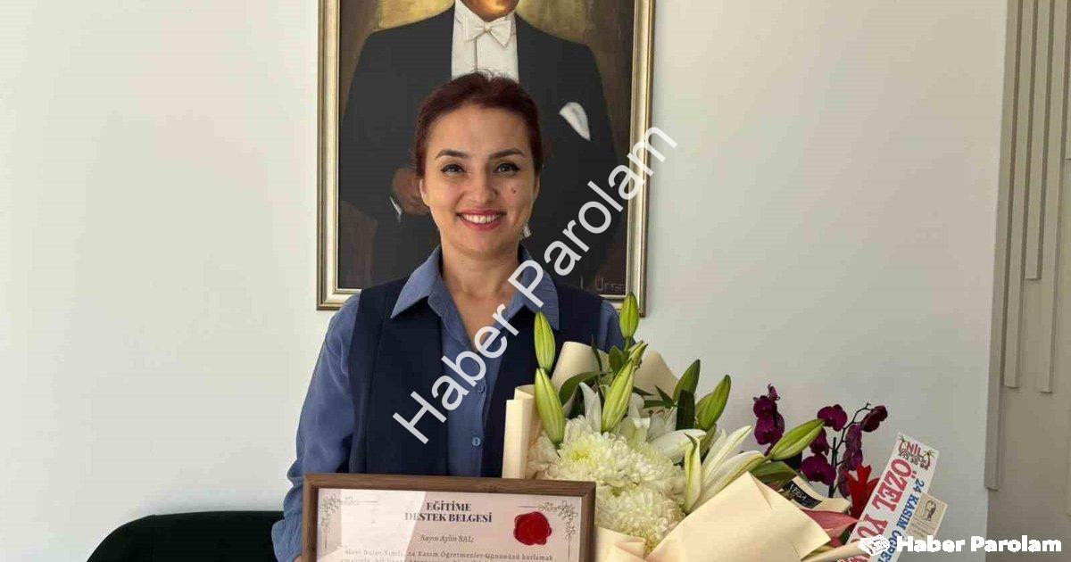 "MTK Koleji Velilerinden Öğretmene Anlam Dolu Hediye: Bir Çocuğun Geleceği" başlıklı haber için foto