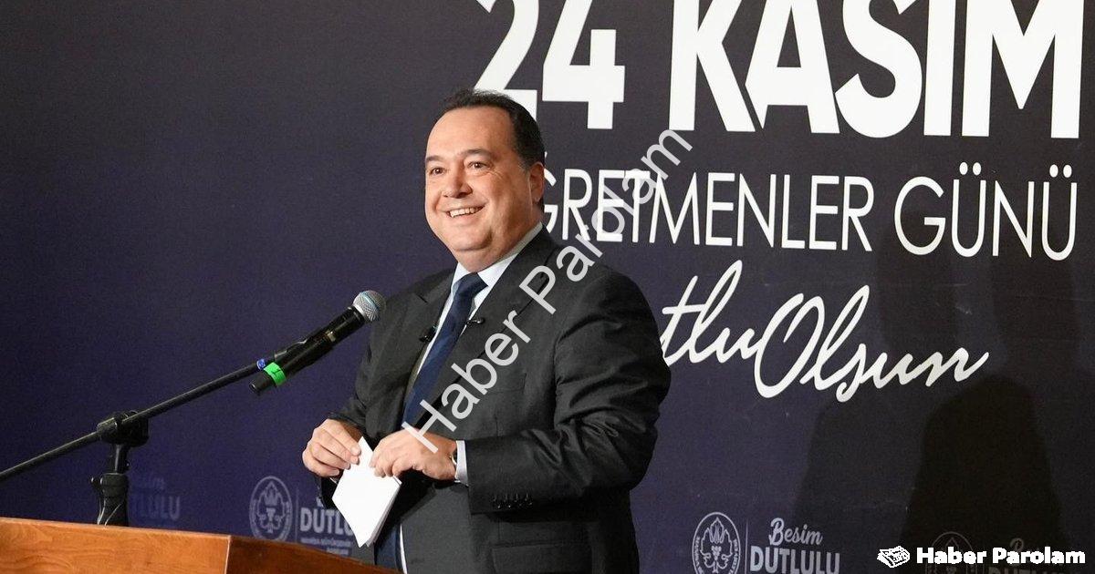 "Manisa'da Öğretmenlere Çifte Müjde: Rekor Zam ve Ulaşım İndirimi" başlıklı haber için fotorealistik